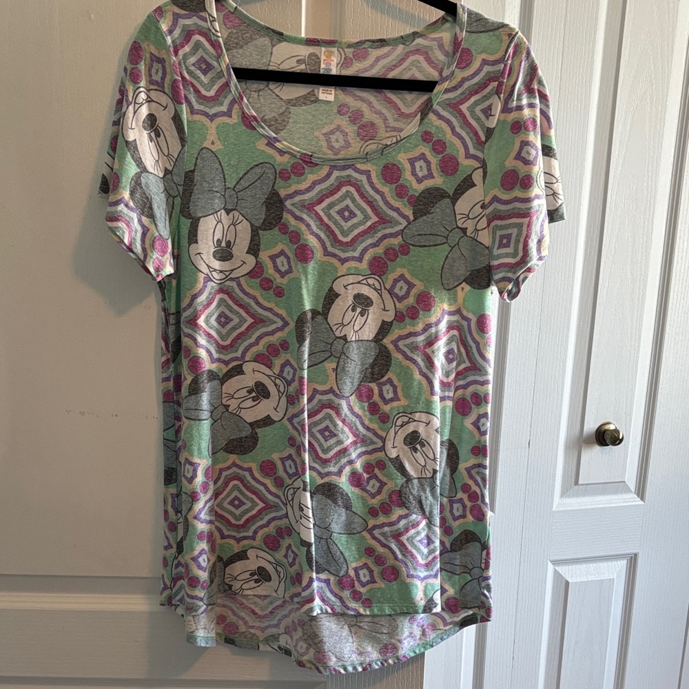 LuLaRoe Disney Classic T Minnie Mouse Short Sleeve Tee EUC